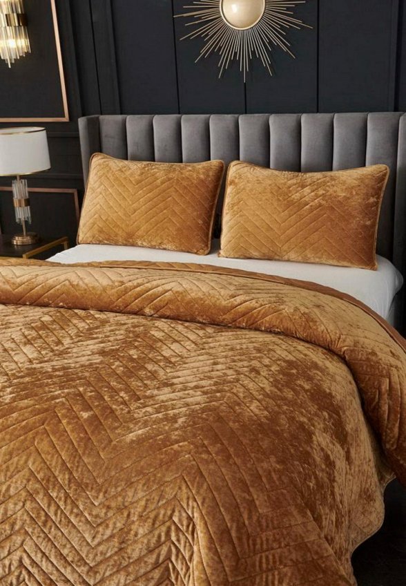 Комплект с покрывалом Sofi De Marko