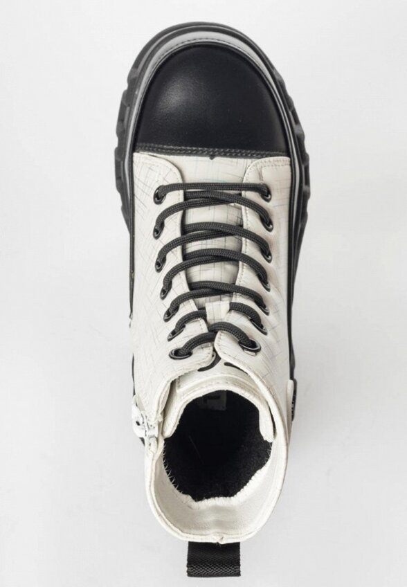 Ботинки Tikkago