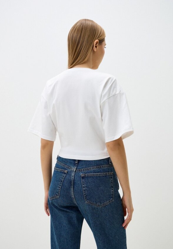 Футболка And Yet.