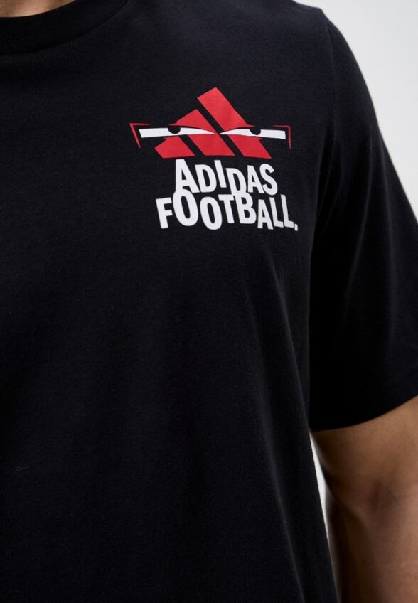 Футболка adidas