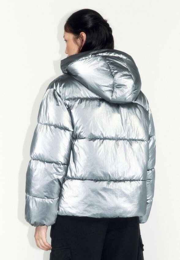 Пуховик Befree