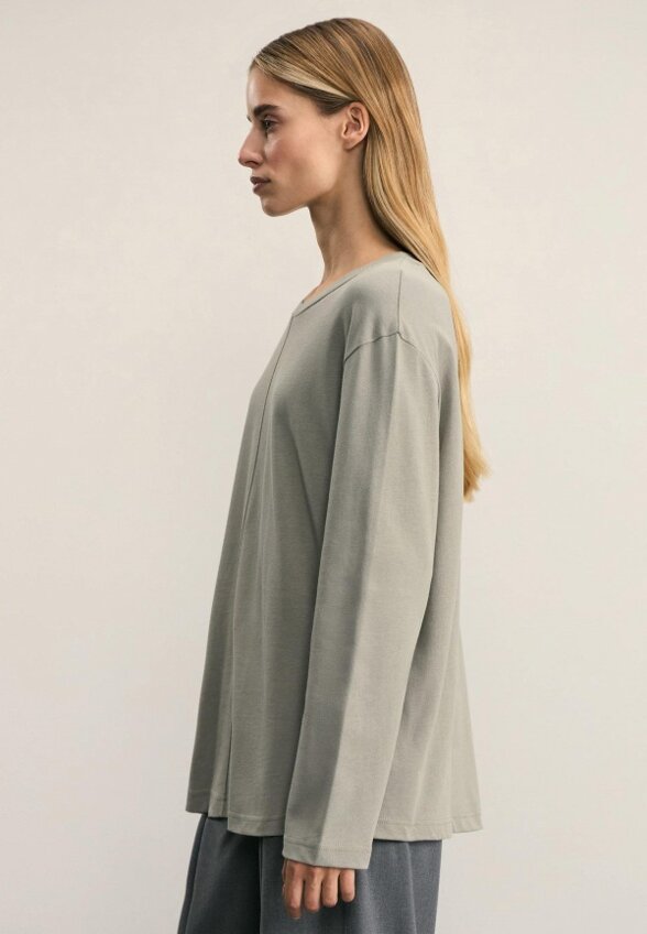 Лонгслив Zarina