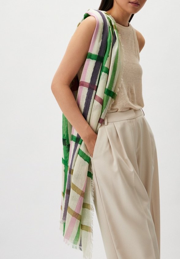 Палантин Mango