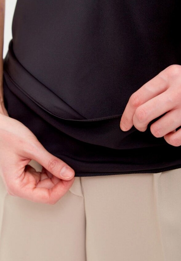 Топ Gabriel and Ester London