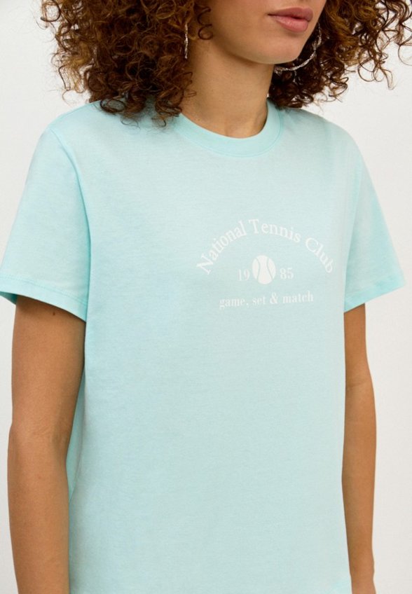 Футболка Modis