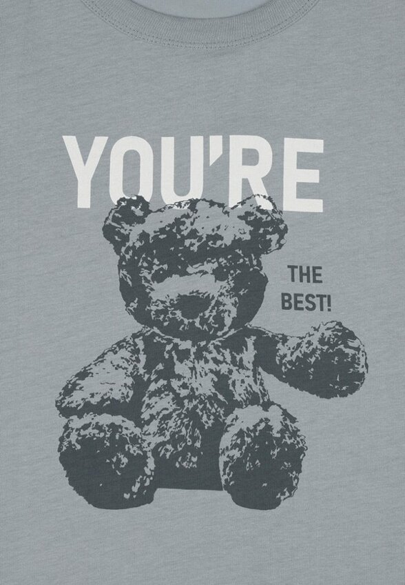 Футболка Апрель