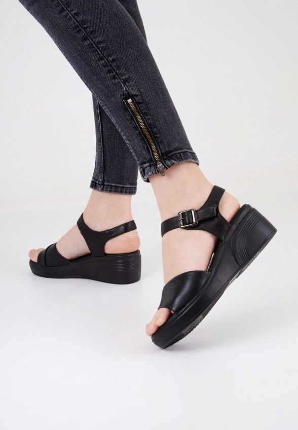 Босоножки Berkonty