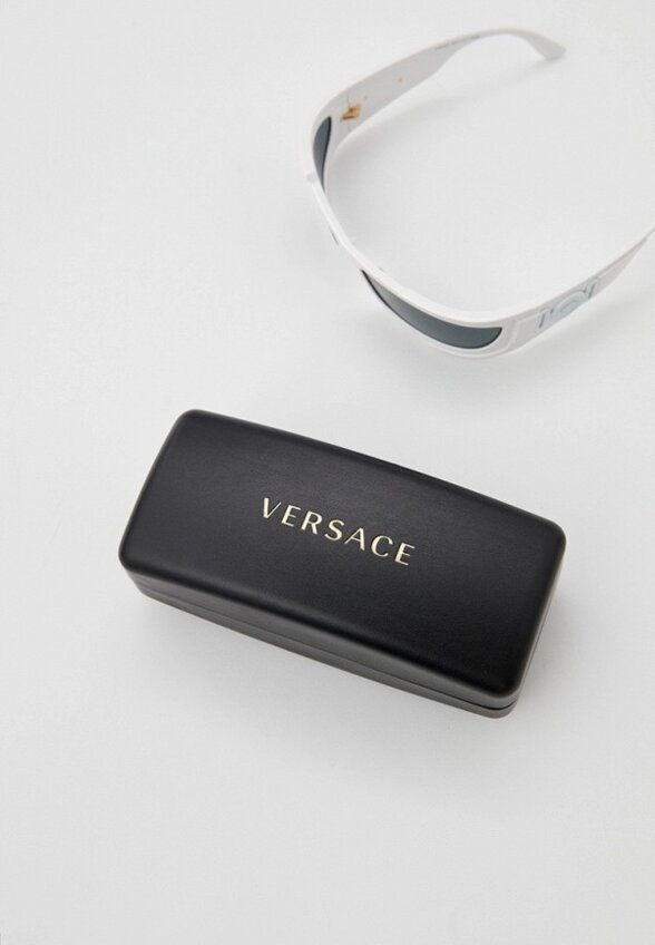 Очки солнцезащитные Versace