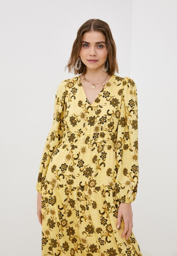 Платье b.young