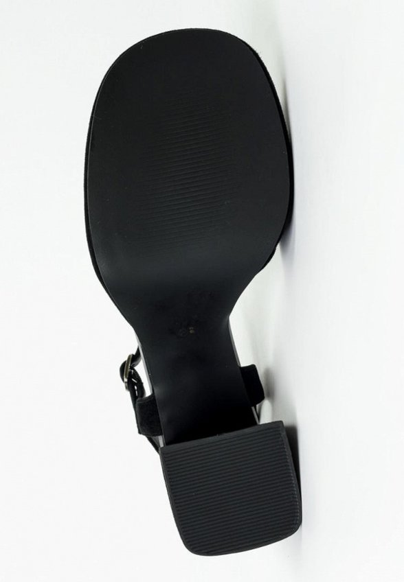 Босоножки Niota Line