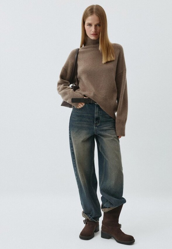 Свитер Sela