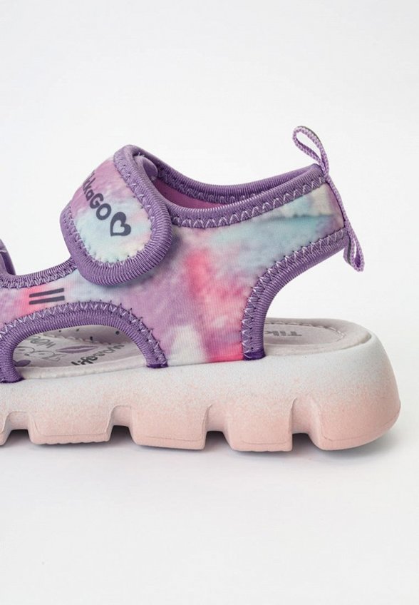 Сандалии Tikkago