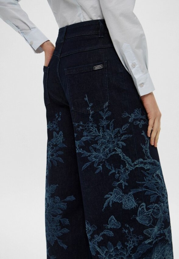 Джинсы Alberta Ferretti