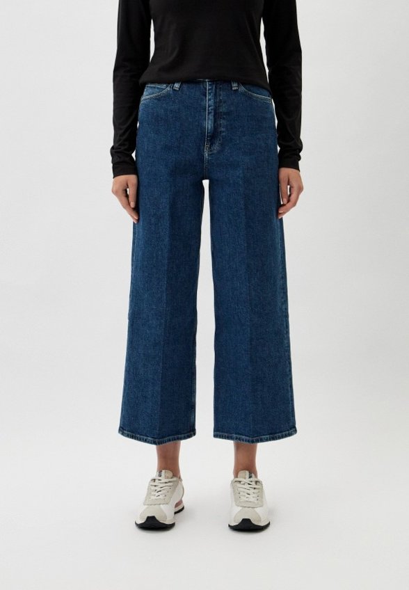 Джинсы Calvin Klein