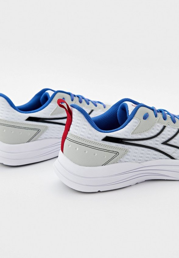 Кроссовки Diadora