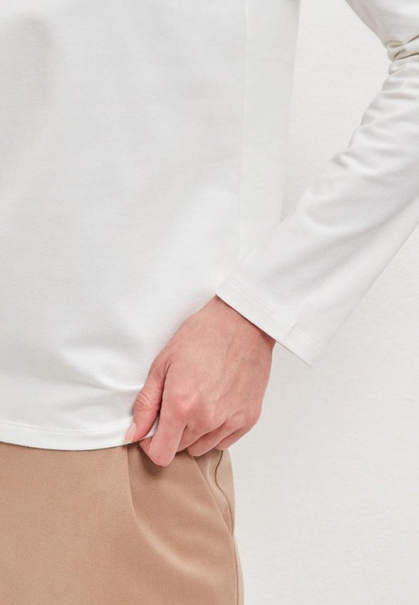 Лонгслив Droid&I