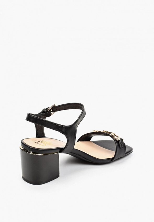 Босоножки Obba