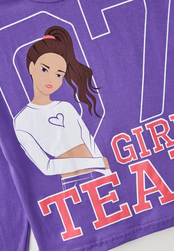 Лонгслив Elaria