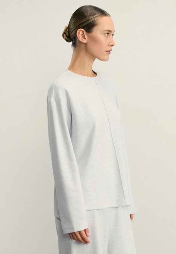 Лонгслив Zarina