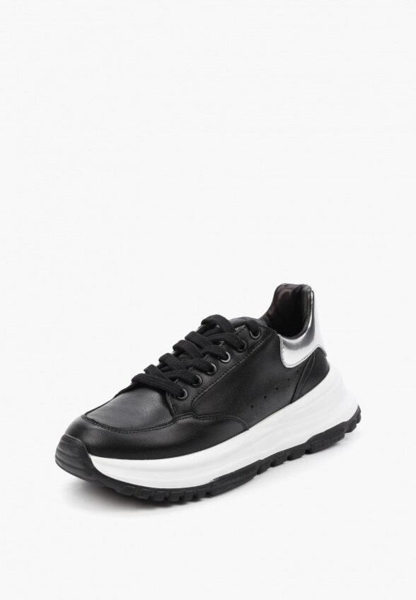 Кроссовки MCM