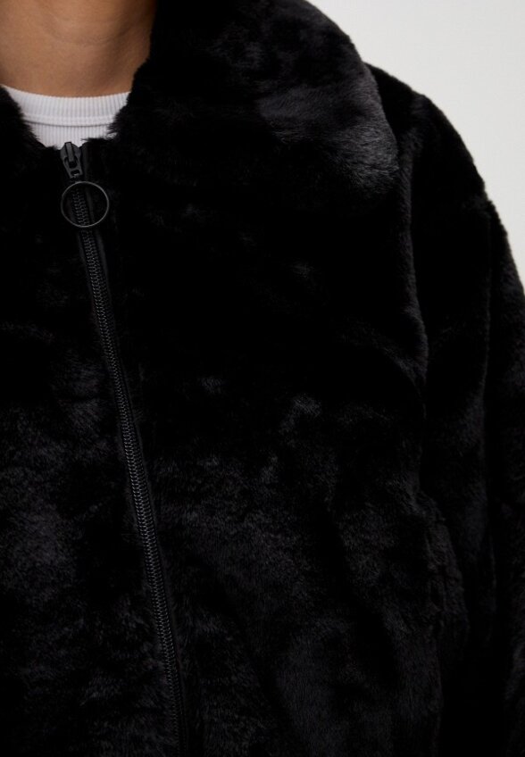 Пальто меховое Terranova