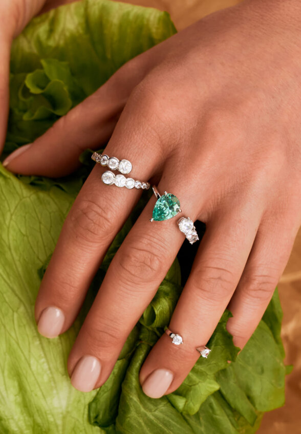 Серебряное кольцо с фианитами на фалангу MIE