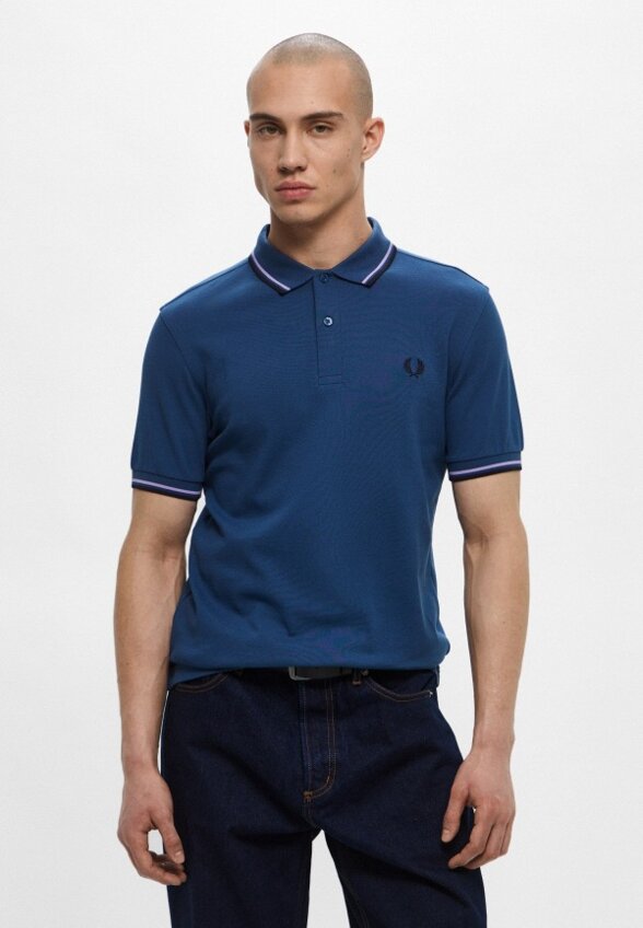 Поло Fred Perry