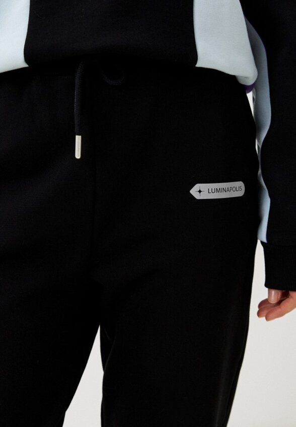 Брюки спортивные Luminapolis