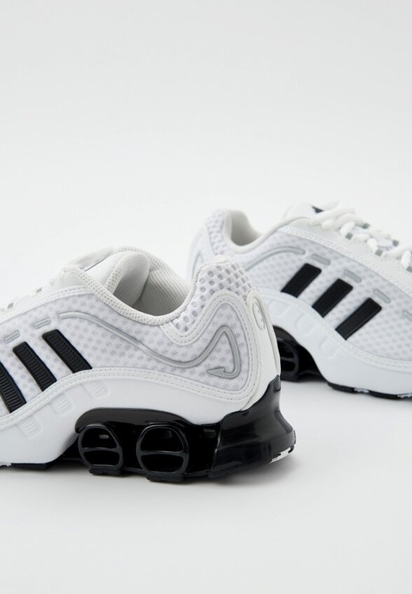 Кроссовки adidas Originals