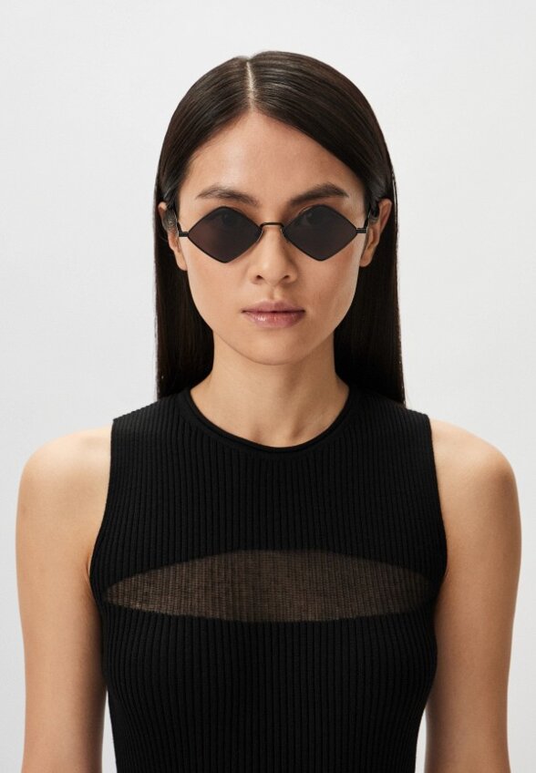 Очки солнцезащитные Saint Laurent