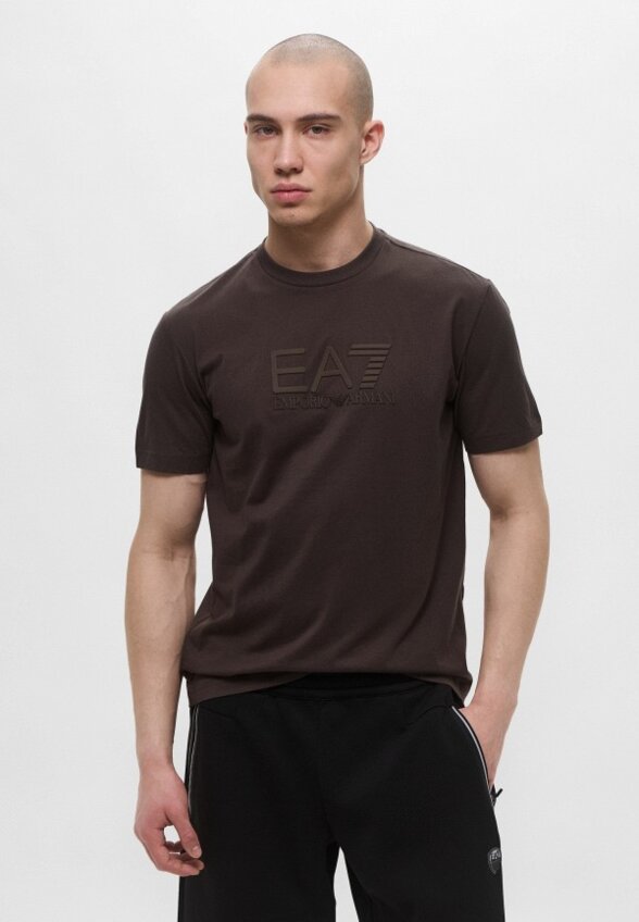 Футболка EA7