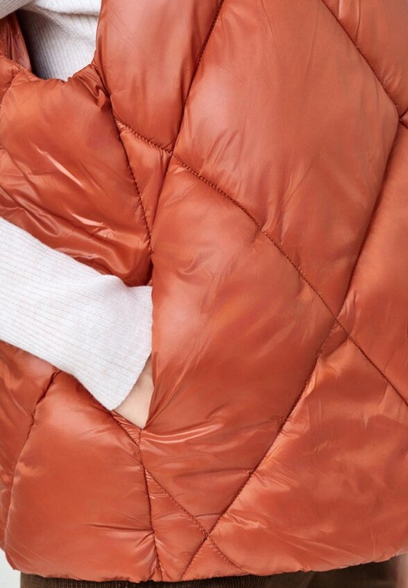 Жилет стеганый Baon