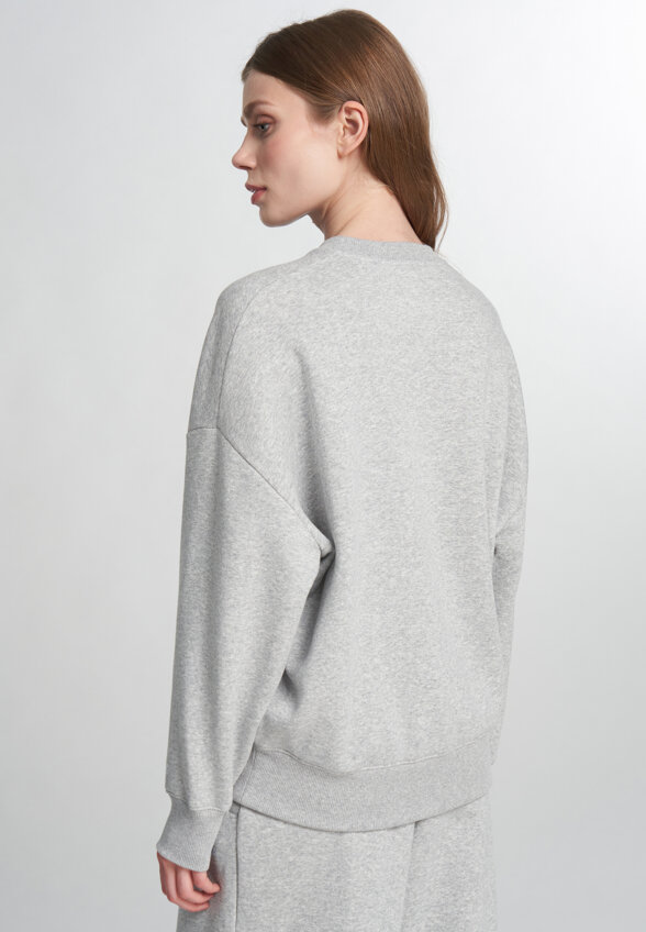 Свитшот женский оверсайз Under Armour Rival Flc OS Varsity Crew, Серый