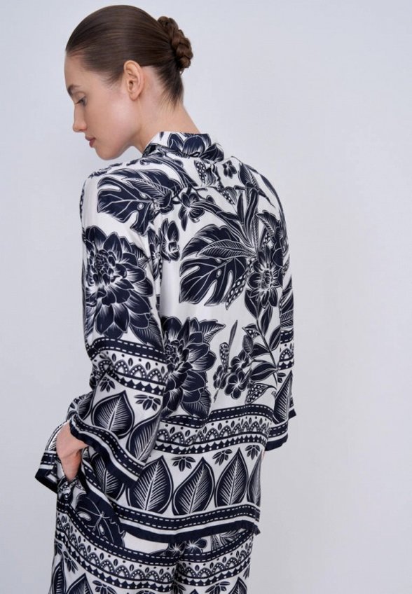 Блуза Finn Flare