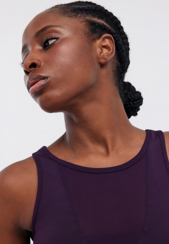 Топ спортивный Baon