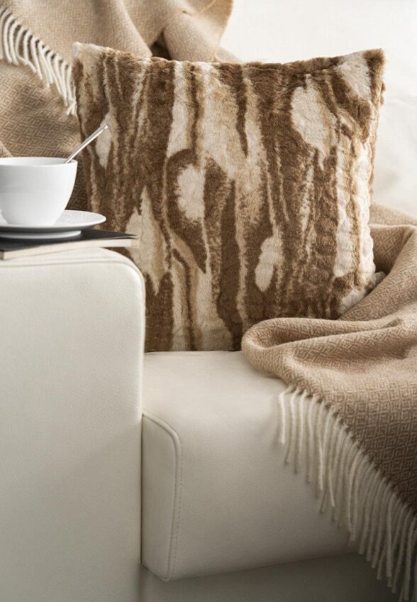 Подушка декоративная Estia