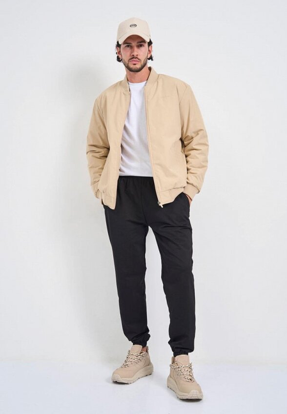 Куртка утепленная Baasploa