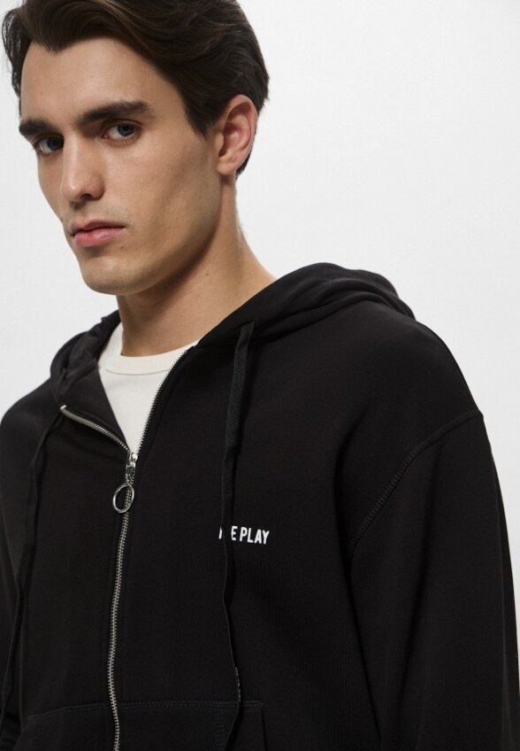 Толстовка Ice Play