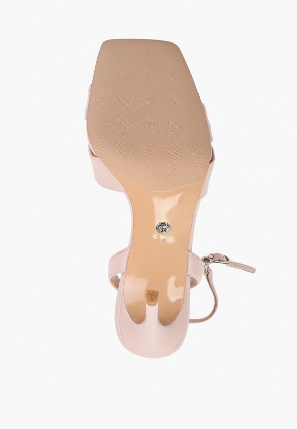 Босоножки Basconi