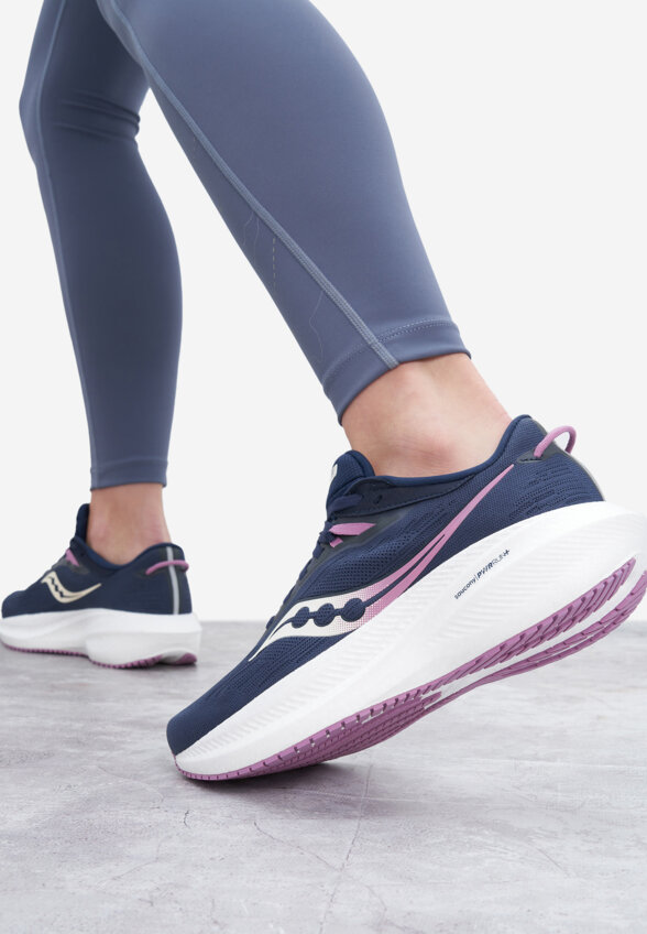 Кроссовки женские Saucony Triumph 21, Синий