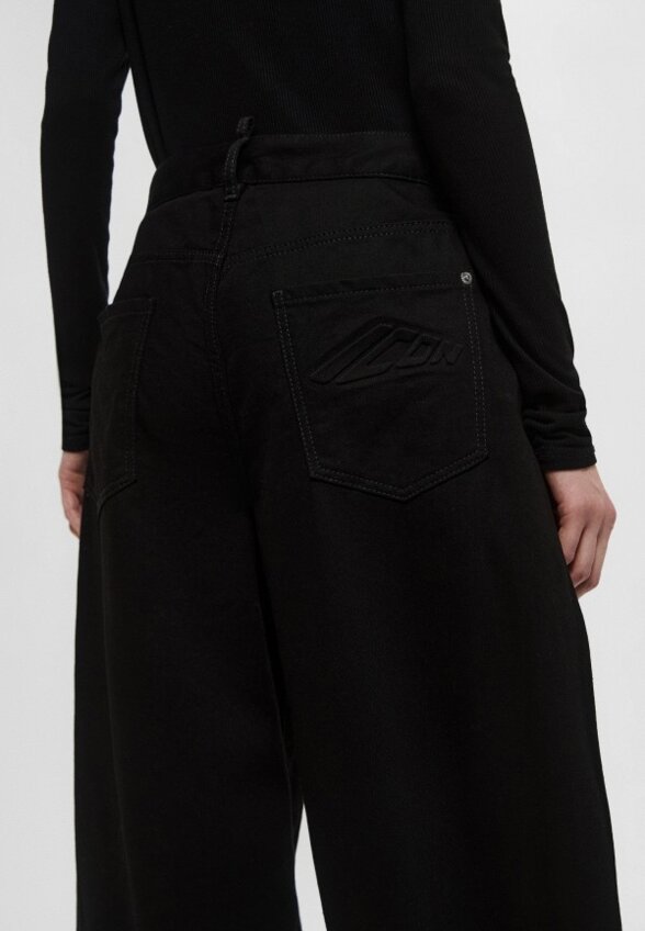 Джинсы Dsquared2