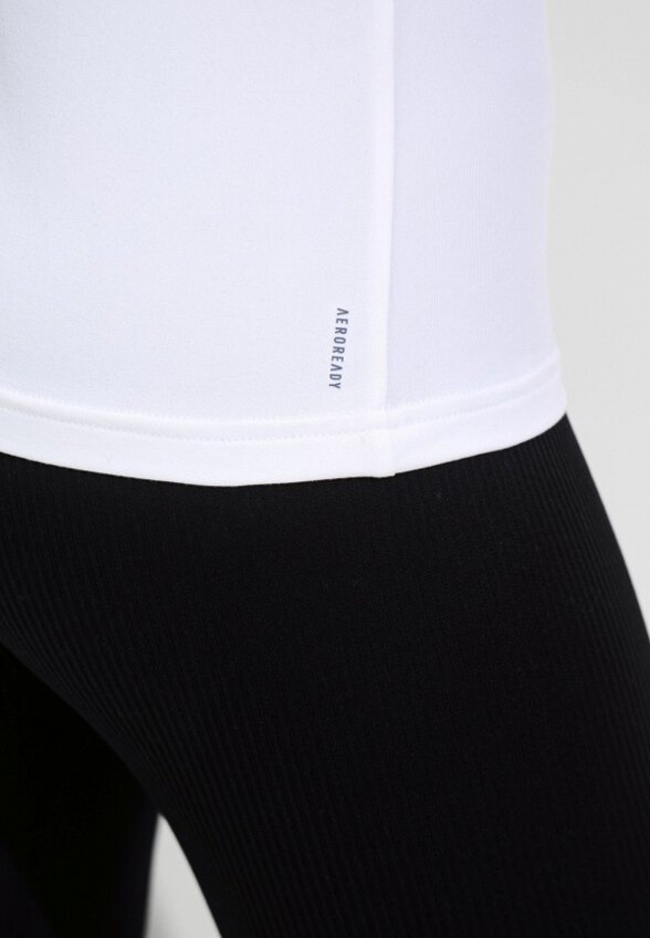 Футболка спортивная adidas