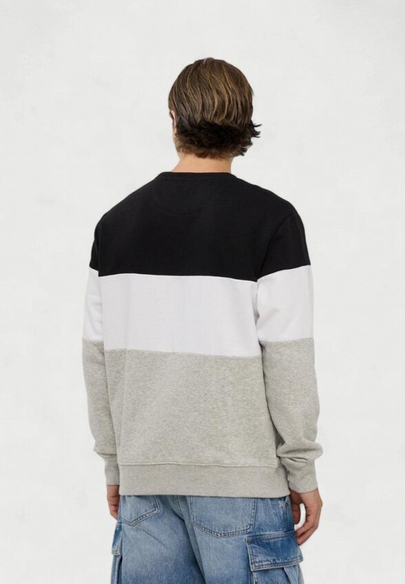 Свитшот Terranova