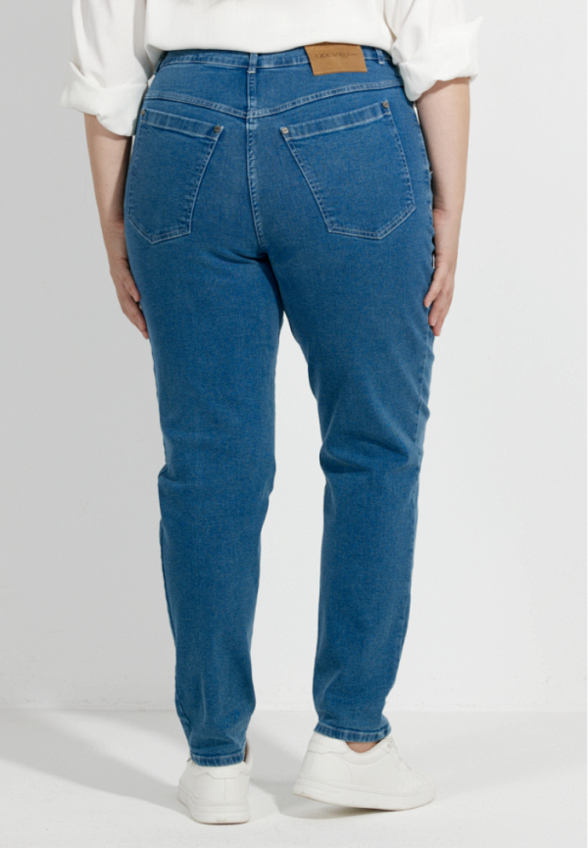 Джинсы Odevaiwear