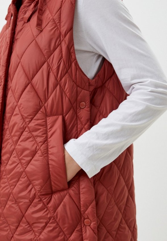 Жилет стеганый Auranna