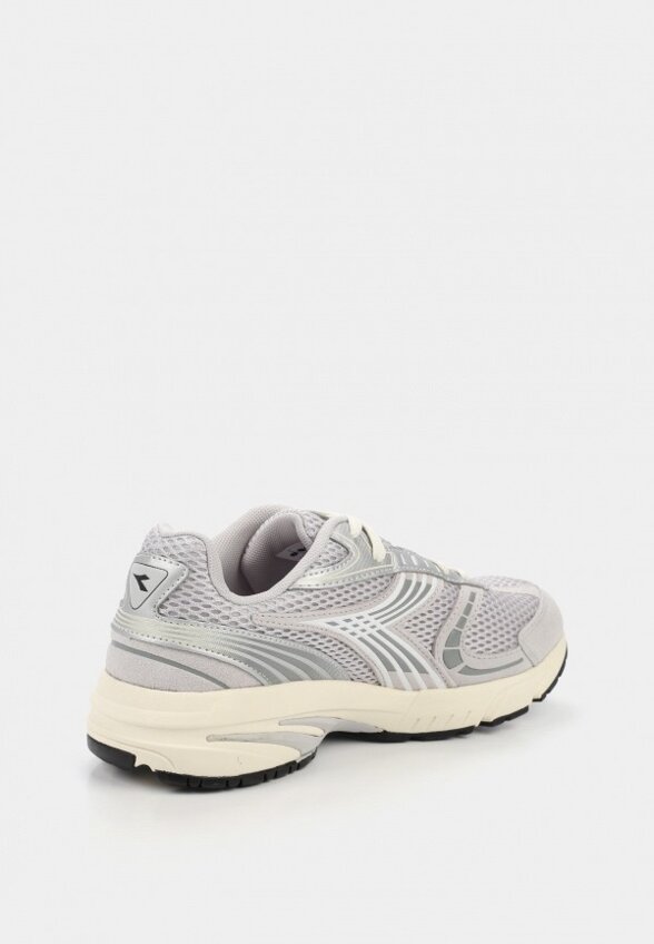 Кроссовки Diadora