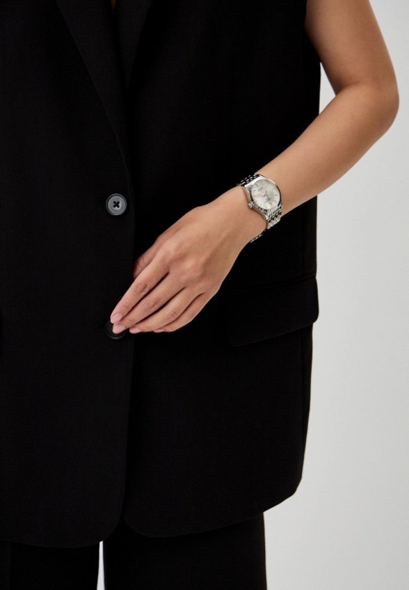 Часы George Kini