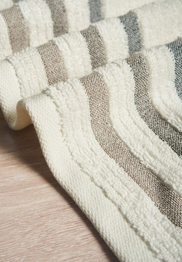 Полотенце Sanpa