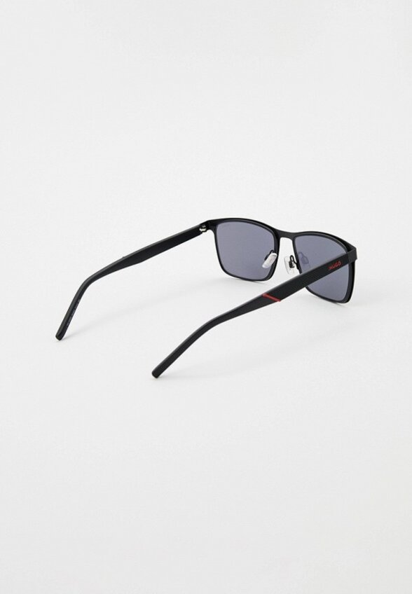 Очки солнцезащитные Hugo