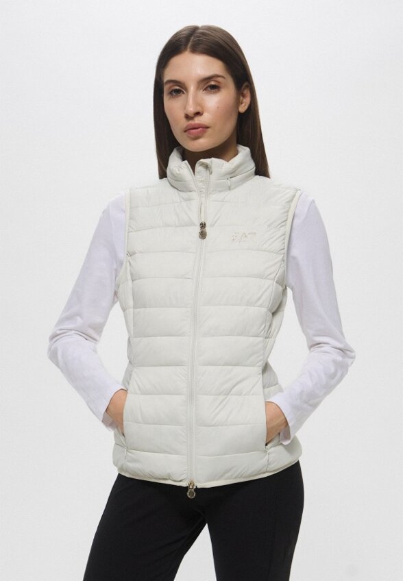 Жилет утепленный EA7